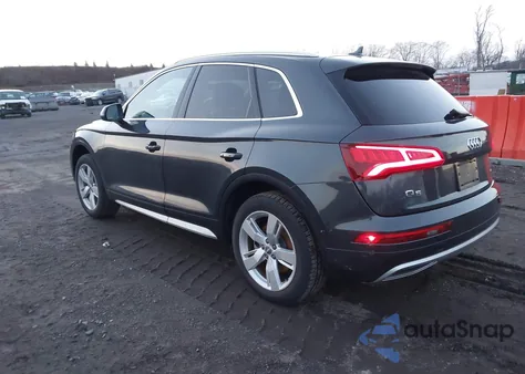 2019 Audi Q5 45 Premium z USA, uszkodzony, nr VIN WA1BNAFY4K2079087